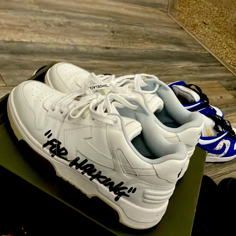 off whites size 9 in men